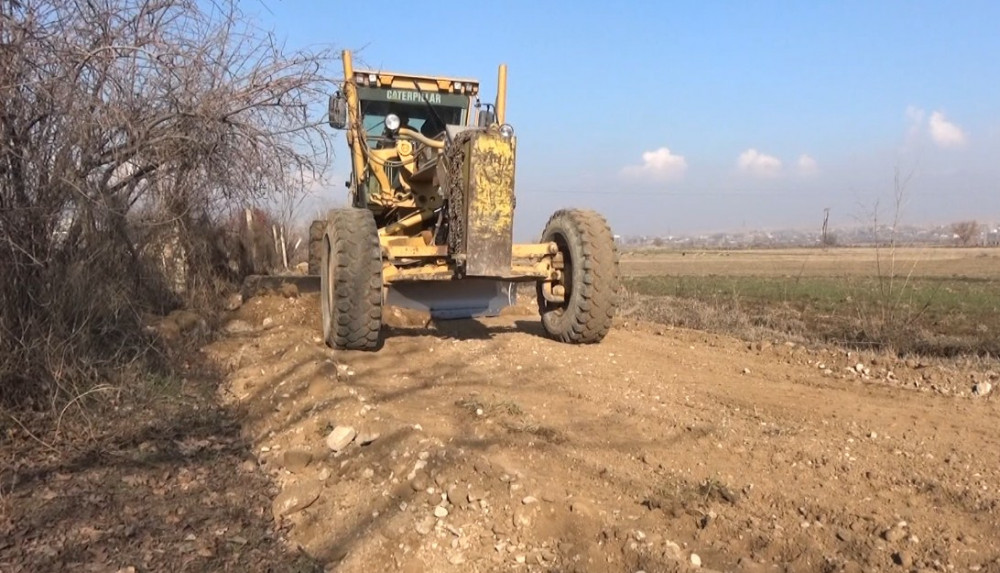 Şərurda 7 kənddə yol problemi həll olunub, daha 22 kənddə işlər davam etdirilir<font color=red> - FOTOLAR</font>