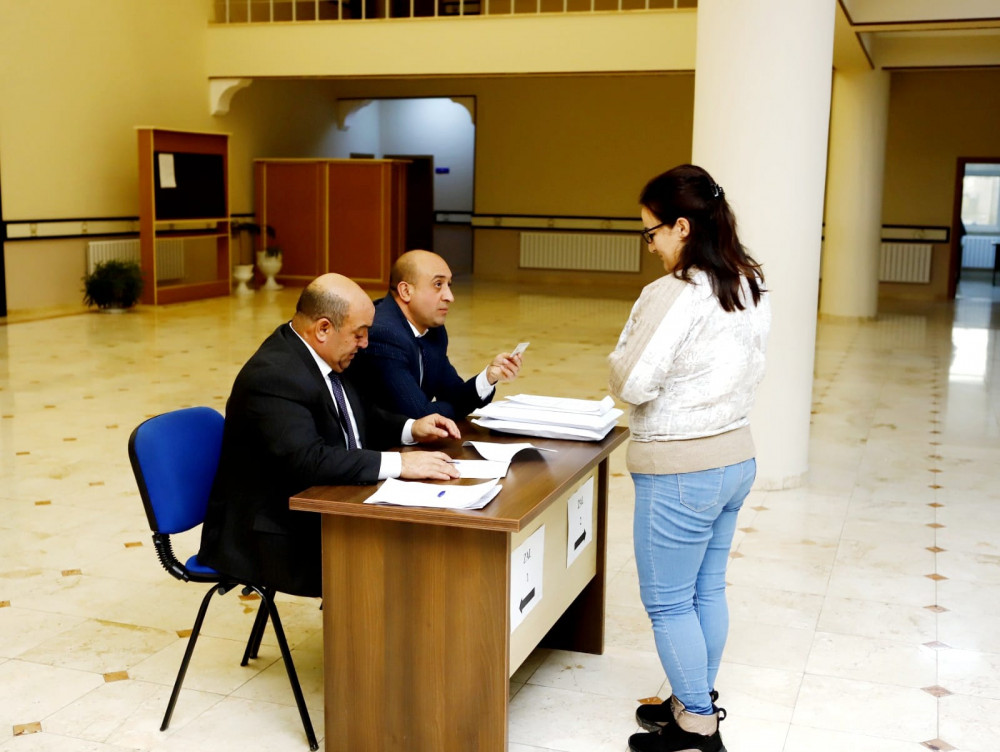 Naxçıvanda ilk dəfə direktor müavinlərinin işə qəbulu müsabiqəsi keçirilib<font color=red> - VİDEO</font>