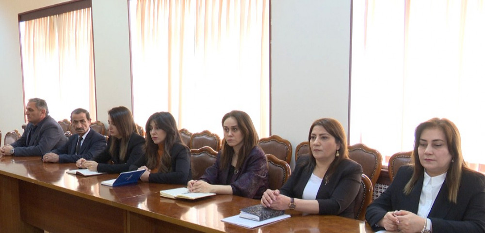 Naxçıvan Muxtar Respublikasının Ailə, Qadın və Uşaq Problemləri üzrə Dövlət Komitəsində kollegiya iclası keçirilib<font color=red> - FOTOLAR</font>