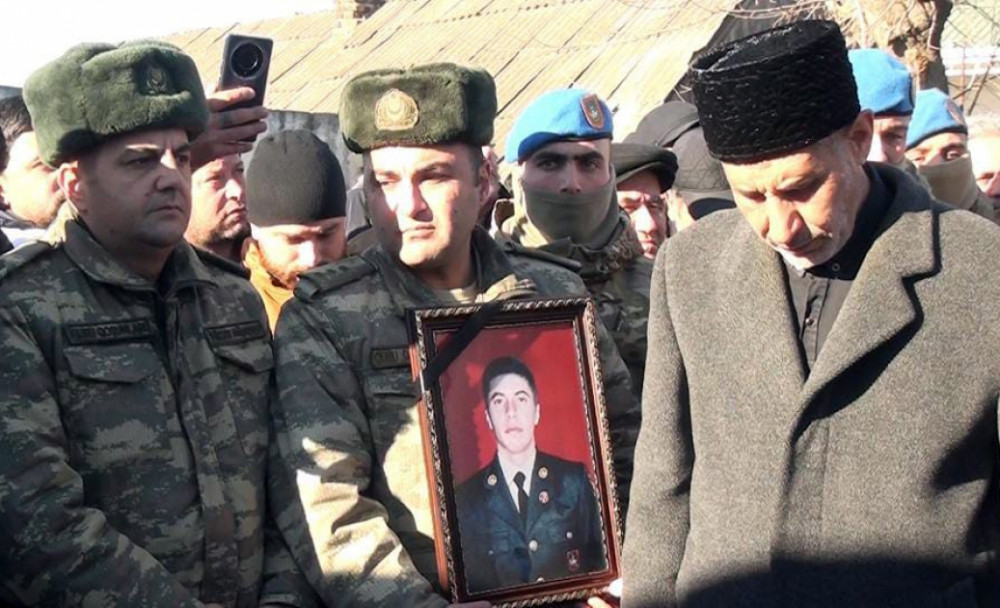 Şəhid hərbçimiz Hacıəli Qasımov Tovuzda dəfn olunub<font color=red> - FOTOLAR</font>