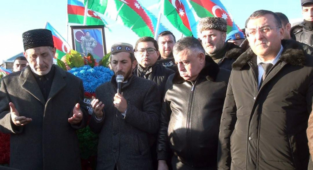Şəhid hərbçimiz Hacıəli Qasımov Tovuzda dəfn olunub<font color=red> - FOTOLAR</font>