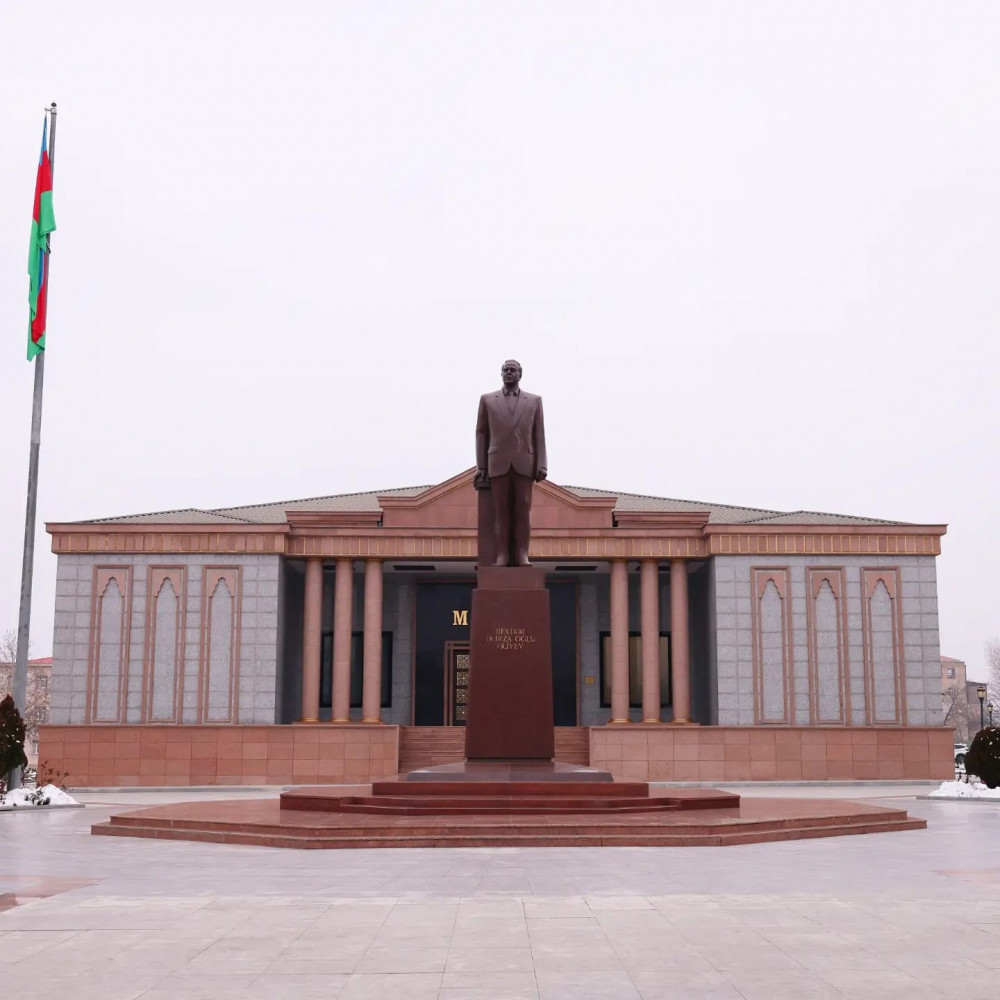 AHİK sədri Səttar Möhbalıyev Naxçıvanda səfərdədir <font color=red> - FOTOLAR</font>