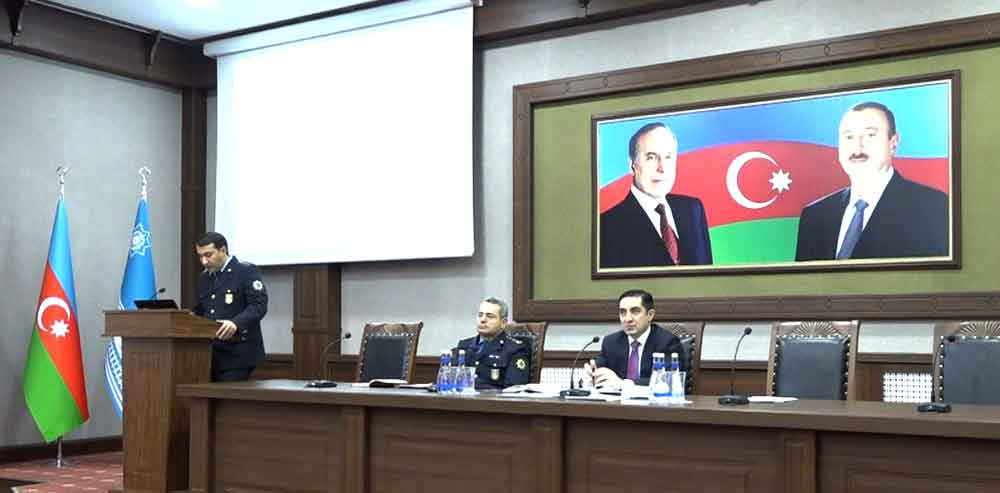 Naxçıvan Baş Gömrük İdarəsində ötən ilin yekunları müzakirə edilib, qarşıda duran vəzifələr müəyyənləşdirilib<font color=red> - FOTOLAR</font>