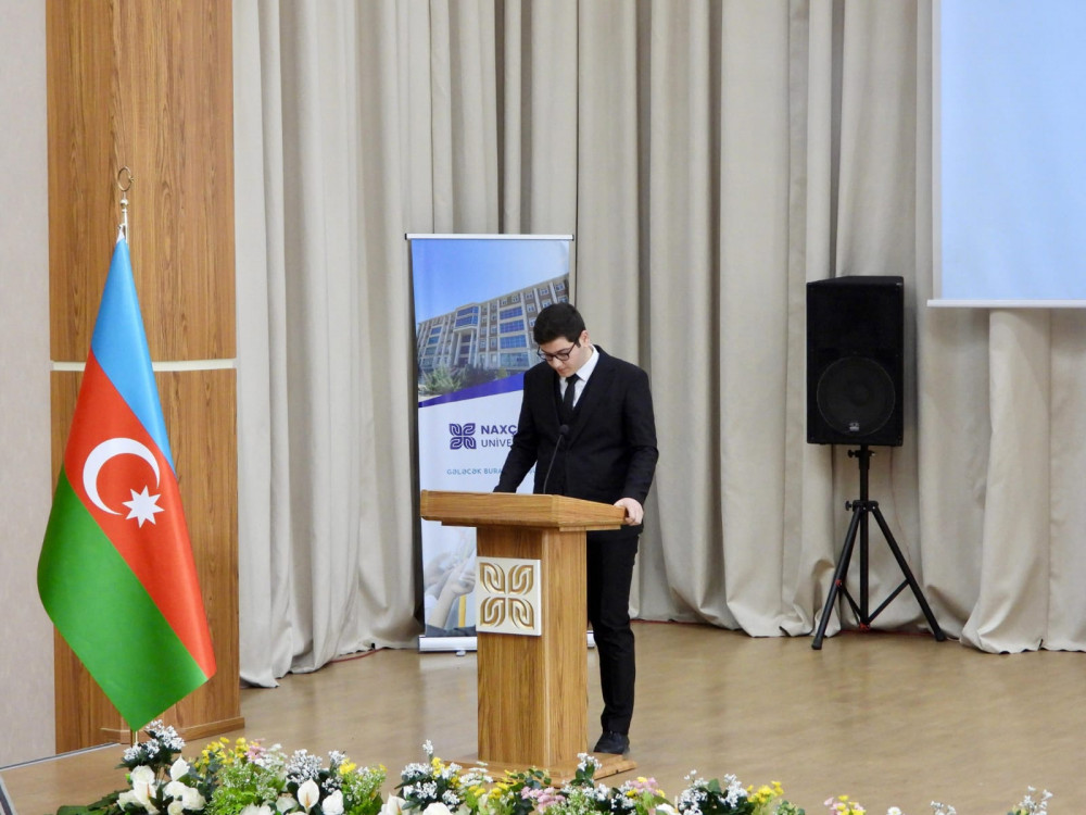 “Naxçıvan” Universitetində 2 fevral-Gənclər günü qeyd olunub<font color=red> - FOTOLAR</font>