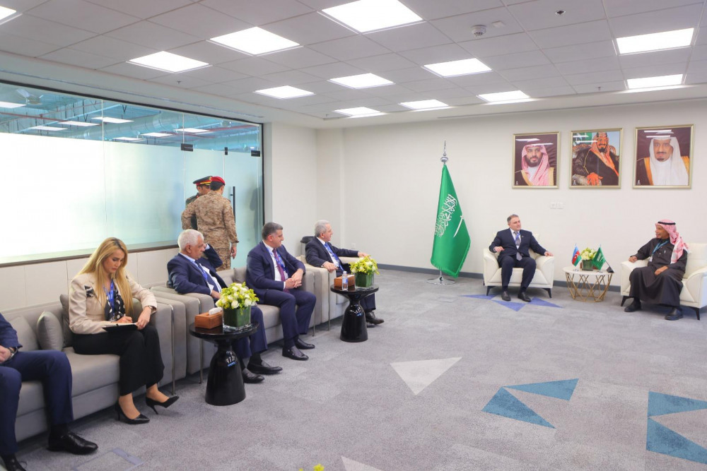 Azərbaycanın müdafiə təyinatlı məhsulları Ər-Riyadda beynəlxalq sərgidə nümayiş olunur<font color=red> - FOTOLAR</font>