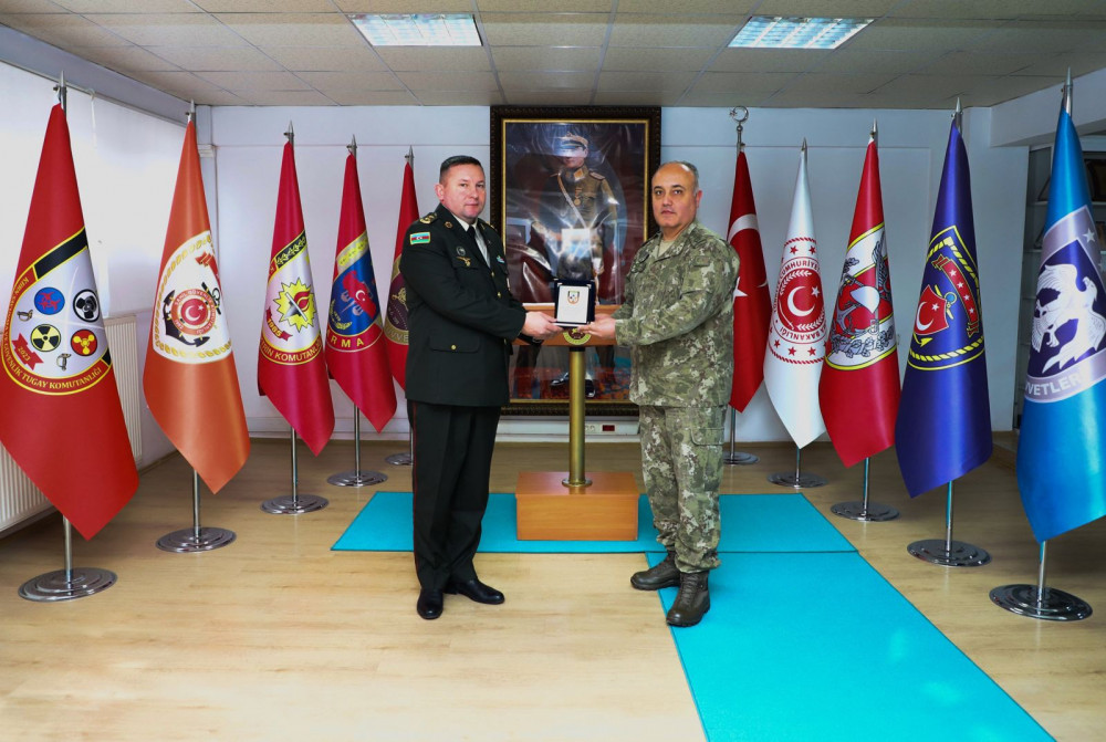 Azərbaycan hərbçiləri Türkiyənin KBRN Müdafiə və Təhlükəsizlik Briqada Komandanlığında olub<font color=red> - FOTOLAR</font>