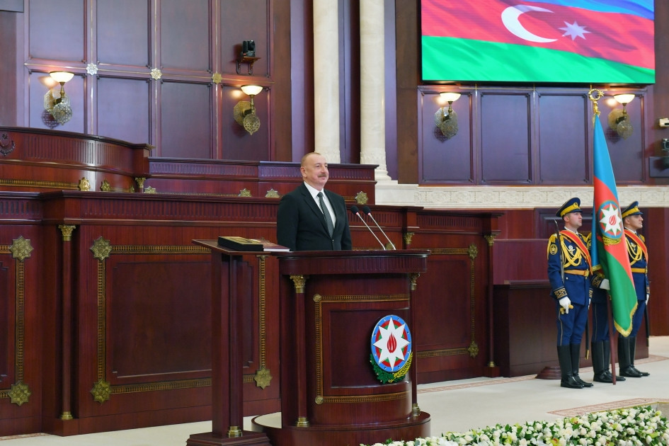 Azərbaycan Respublikasının Prezidenti İlham Əliyevin andiçmə mərasimi keçirilib<font color='red'> - YENİLƏNİB 4</font><font color=red> - FOTOLAR</font>