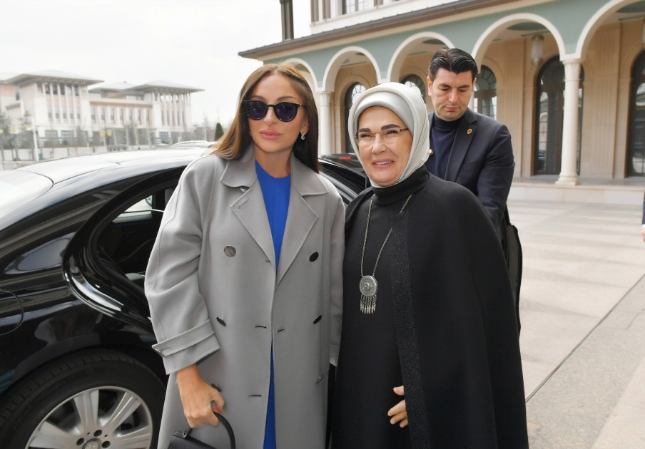 Ankarada Azərbaycanın və Türkiyənin birinci xanımlarının görüşü olub<font color=red> - FOTOLAR</font>