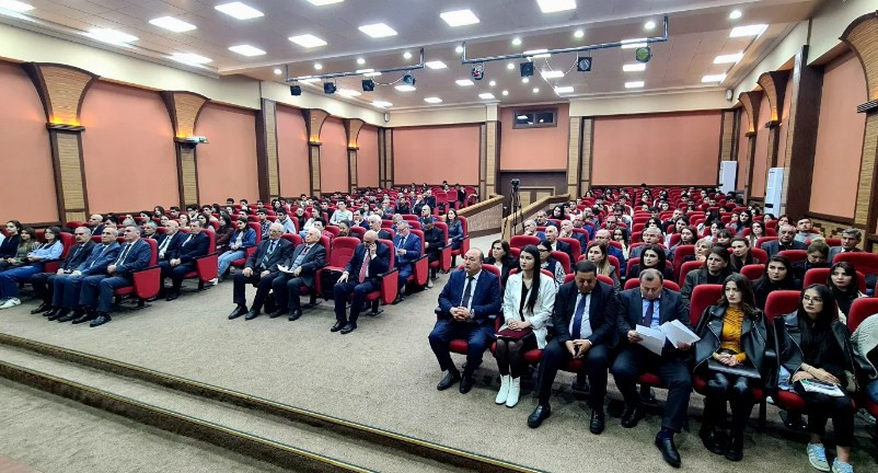 NDU-da “Türk dünyasına açılan Şərq Qapısı: Naxçıvan 100” adlı konfrans keçirilib<font color='red'> - YENİLƏNİB</font><font color=red> - FOTOLAR</font>