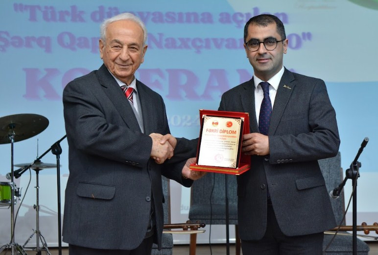 NDU-da “Türk dünyasına açılan Şərq Qapısı: Naxçıvan 100” adlı konfrans keçirilib<font color='red'> - YENİLƏNİB</font><font color=red> - FOTOLAR</font>