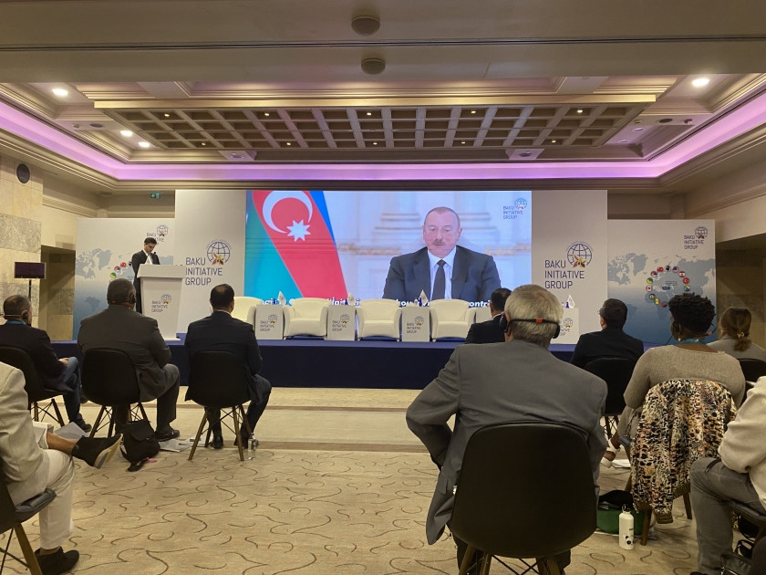 İstanbulda “Dekolonizasiya: İntibah dövrünün başlanğıcı” mövzusunda beynəlxalq konfrans keçirilir<font color=red> - FOTOLAR</font>