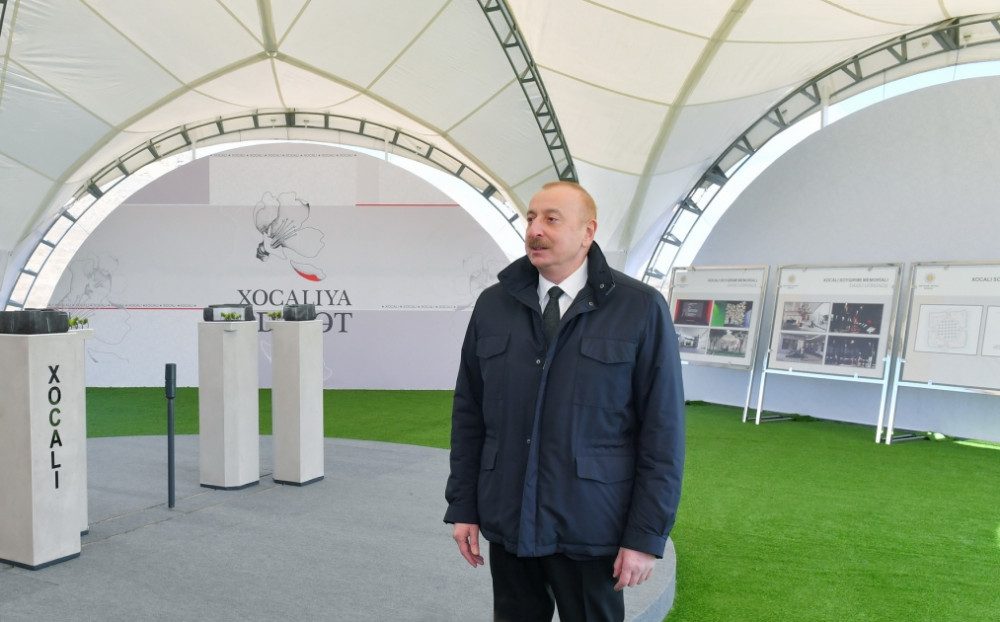 Prezident Xocalıda soyqırımı memorialının təməlini qoyub, Xankəndi şəhərində olub<font color='red'> - YENİLƏNİB 2</font><font color=red> - FOTOLAR</font>