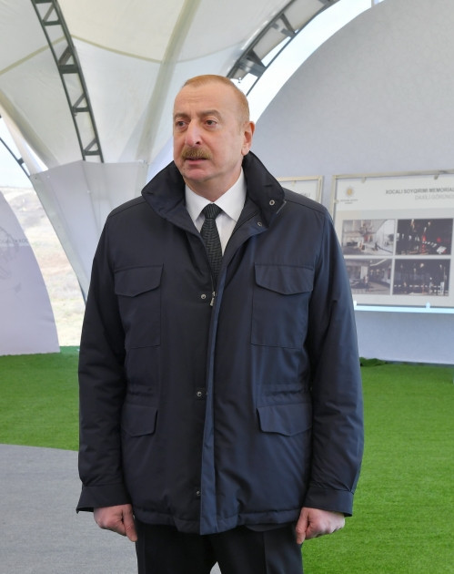 Prezident Xocalıda soyqırımı memorialının təməlini qoyub, Xankəndi şəhərində olub<font color='red'> - YENİLƏNİB 2</font><font color=red> - FOTOLAR</font>