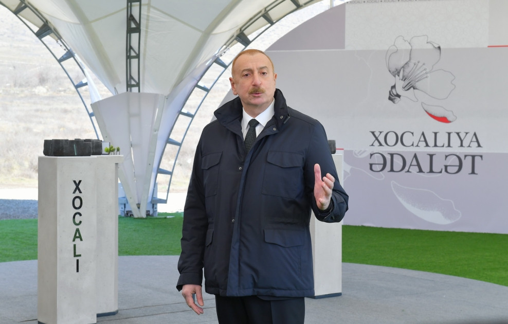 Prezident Xocalıda soyqırımı memorialının təməlini qoyub, Xankəndi şəhərində olub<font color='red'> - YENİLƏNİB 2</font><font color=red> - FOTOLAR</font>