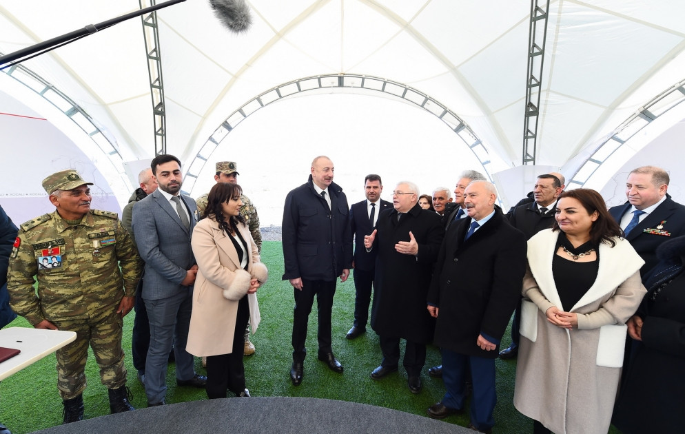 Prezident Xocalıda soyqırımı memorialının təməlini qoyub, Xankəndi şəhərində olub<font color='red'> - YENİLƏNİB 2</font><font color=red> - FOTOLAR</font>