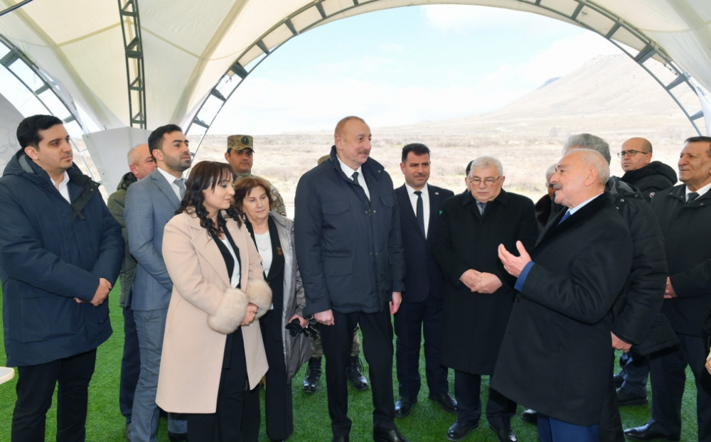 Prezident Xocalıda soyqırımı memorialının təməlini qoyub, Xankəndi şəhərində olub<font color='red'> - YENİLƏNİB 2</font><font color=red> - FOTOLAR</font>