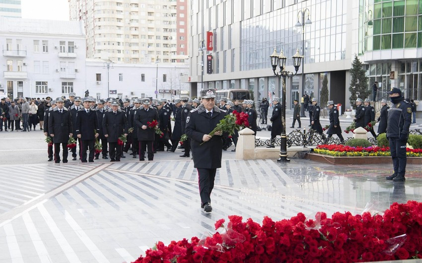 DTX-nin əməkdaşları Xocalı abidəsini ziyarət ediblər<font color=red> - FOTOLAR</font>