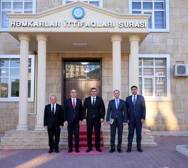 Naxçıvan Muxtar Respublikası Həmkarlar İttifaqları Şurasının sədri Türkiyənin baş konsulu ilə görüşüb<font color=red> - FOTOLAR</font>
