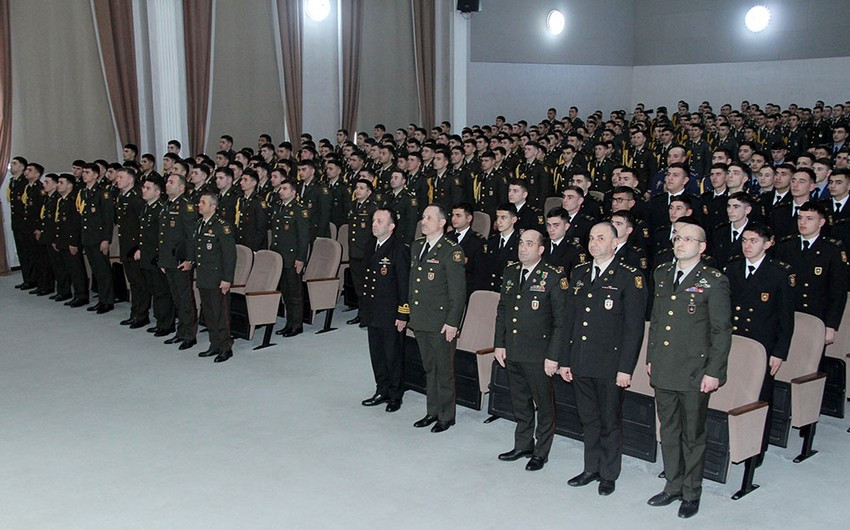 Hərbi institutun yaranmasının ildönümünə həsr olunan tədbir keçirilib<font color=red> - FOTOLAR</font>