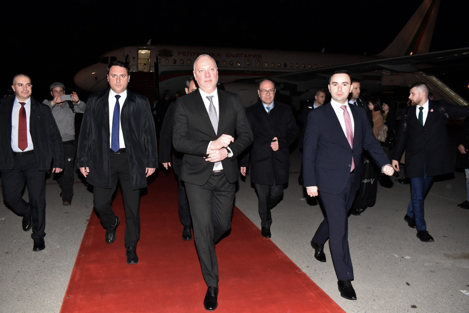 Bolqarıstan parlamentinin sədri Azərbaycana rəsmi səfərə gəlib<font color=red> - FOTOLAR</font>