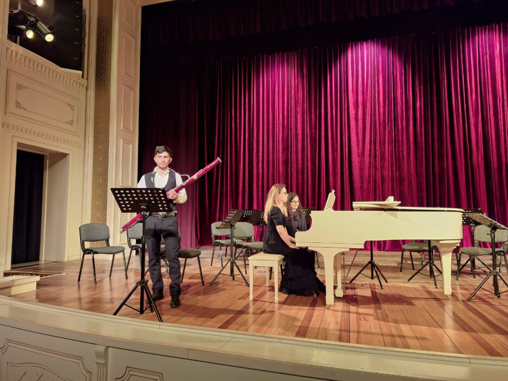 Naxçıvanda faqot ifaçısı Ümüd Musayevin solo konserti keçirilib<font color=red> - FOTOLAR</font>