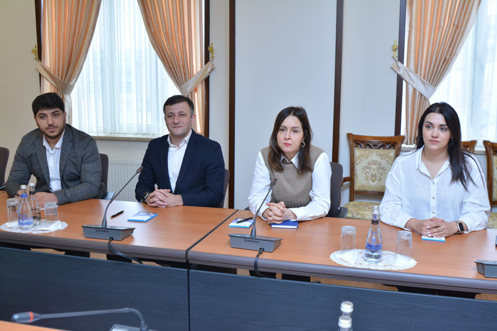 “Yerli texnoloji startapların inkişafının təşviqi” layihəsinin nümayəndələri Naxçıvan Dövlət Universitetində olublar<font color=red> - FOTOLAR</font>