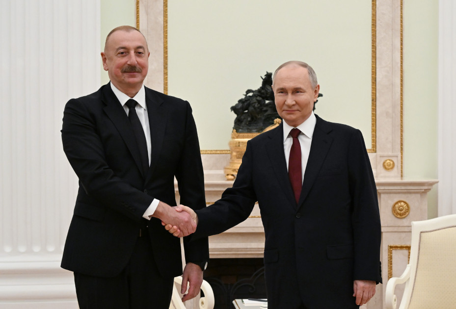 Prezident İlham Əliyevin Prezident Vladimir Putinlə təkbətək görüşü olub<font color='red'> - YENİLƏNİB</font><font color=red> - FOTOLAR</font>
