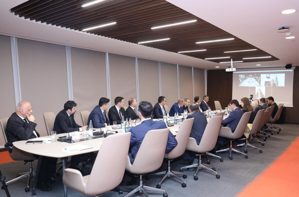 Naxçıvanın sosial-iqtisadi inkişafına dair Dövlət Proqramının icrası müzakirə olunub<font color=red> - FOTOLAR</font>