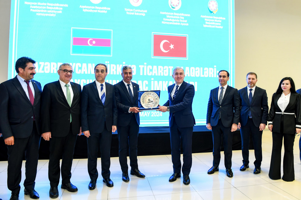 Türkiyə Respublikasının Ticarət Nazirliyi və Şərqi Anadolu İxracatçılar Birliyinin nümayəndə heyəti Naxçıvana səfər edib<font color=red> - FOTOLAR</font>