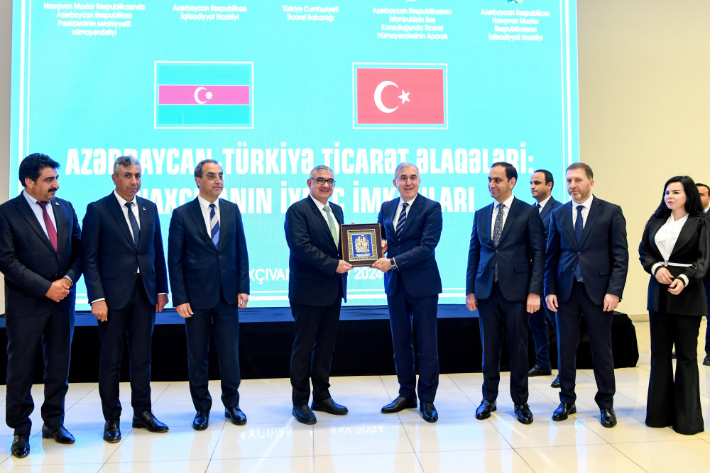 Türkiyə Respublikasının Ticarət Nazirliyi və Şərqi Anadolu İxracatçılar Birliyinin nümayəndə heyəti Naxçıvana səfər edib<font color=red> - FOTOLAR</font>