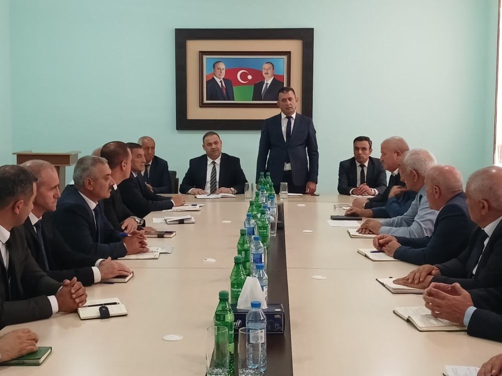 Naxçıvan Muxtar Respublikası Dövlət Energetika Xidmətində qarşıda duran məsələlər müzakirə olunub <font color=red> - FOTOLAR</font>
