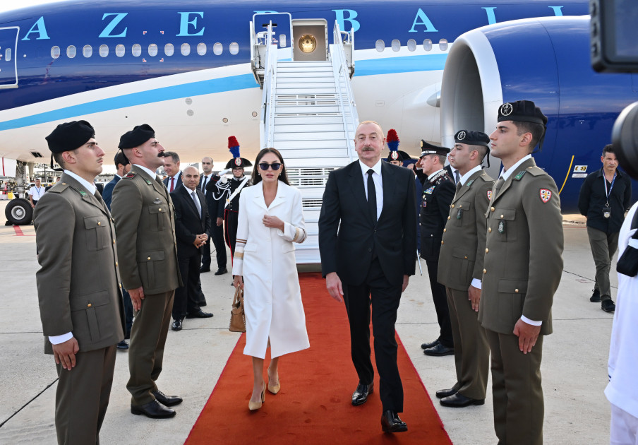 Azərbaycan Prezidenti İlham Əliyev İtaliyaya işgüzar səfərə gedib<font color=red> - FOTOLAR</font>