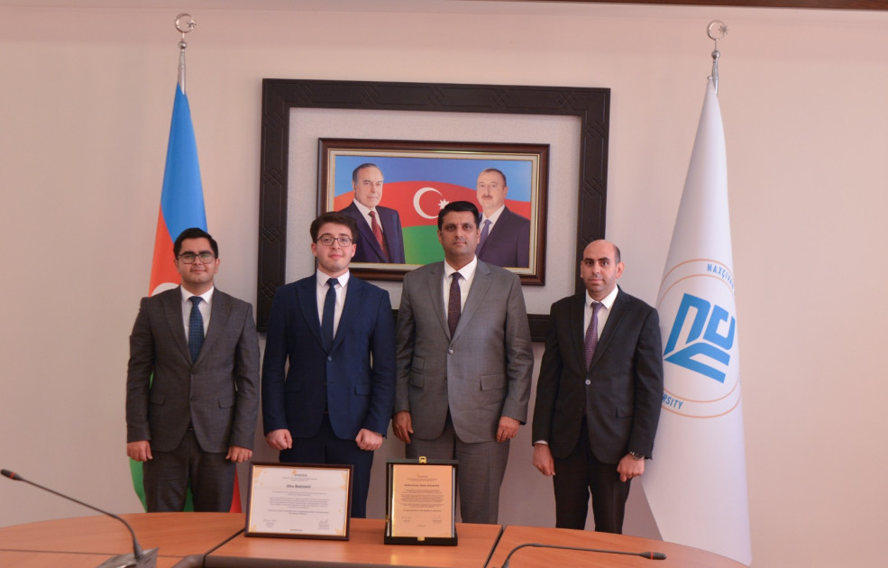 Naxçıvan Dövlət Universiteti Azərbaycanda ilk dəfə “Qlobal Enactus və Enactus Azərbaycan” tərəfindən diplomla təltif olunub<font color=red> - FOTOLAR</font>