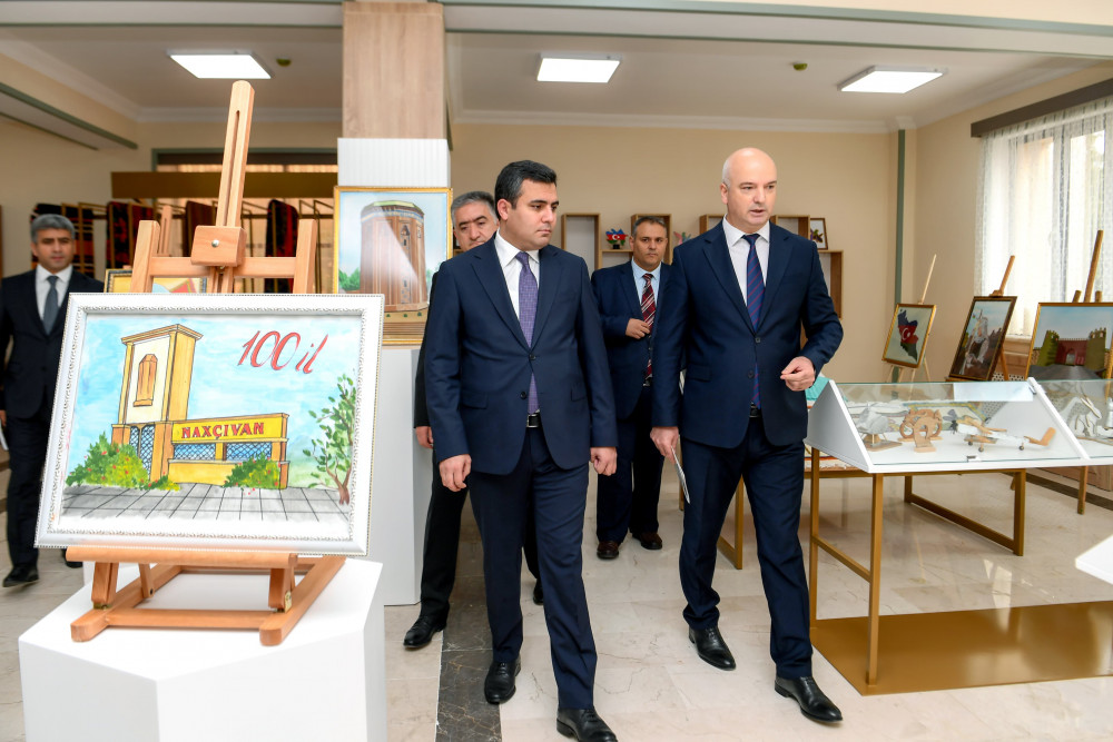 Şahbuz və Babək rayonlarında məktəbdənkənar təhsil müəssisələri üçün inşa olunan yeni binalar kollektivlərin  istifadəsinə verilib<font color=red> - FOTOLAR</font>
