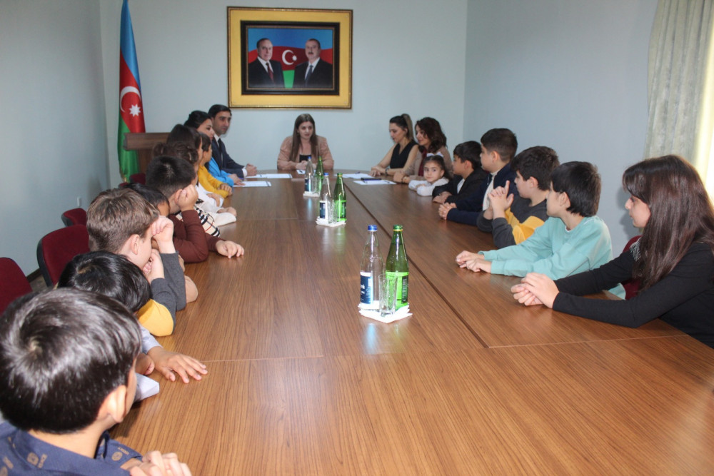  “Parlaq gələcək naminə”adlı layihənin iştirakçıları ilə silsilə tədbirlərə start verilib<font color=red> - FOTOLAR</font>