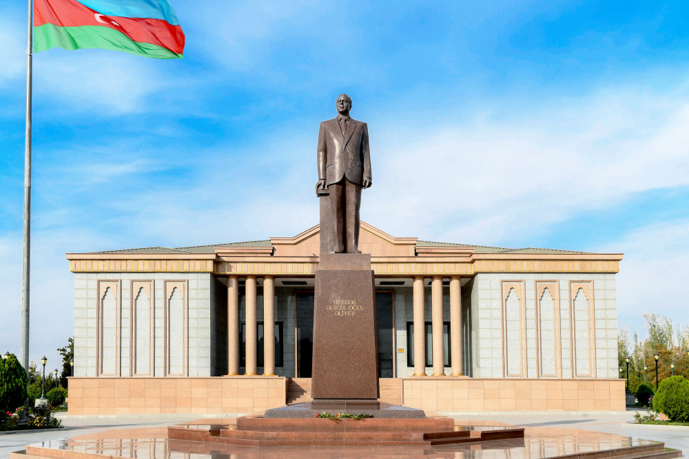 Kənd təsərrüfatı naziri  Naxçıvana səfərə gəlib<font color=red> - FOTOLAR</font>