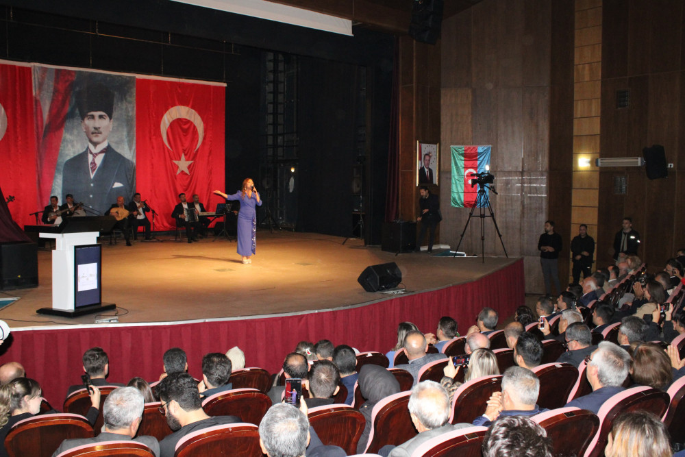 Naxçıvan Dövlət Filarmoniyası Türkiyədə konsert proqramı ilə çıxış edib<font color=red> - FOTOLAR</font>