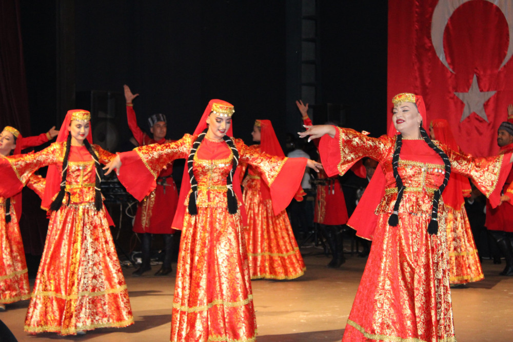 Naxçıvan Dövlət Filarmoniyası Türkiyədə konsert proqramı ilə çıxış edib<font color=red> - FOTOLAR</font>