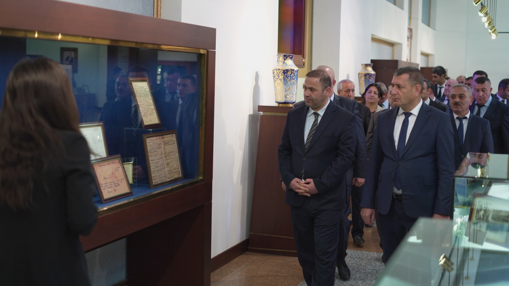 Naxçıvanda Energetiklər Günü qeyd olunub<font color=red> - FOTOLAR</font>