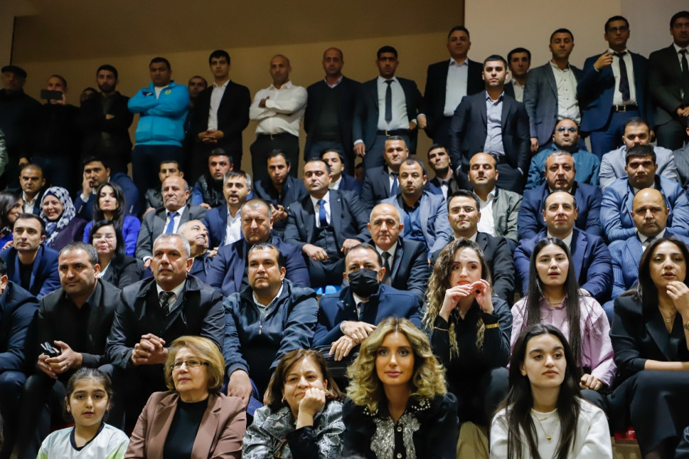 Naxçıvanda keçirilən futzal turnirinin qalibi bəlli olub<font color=red> - FOTOLAR</font>