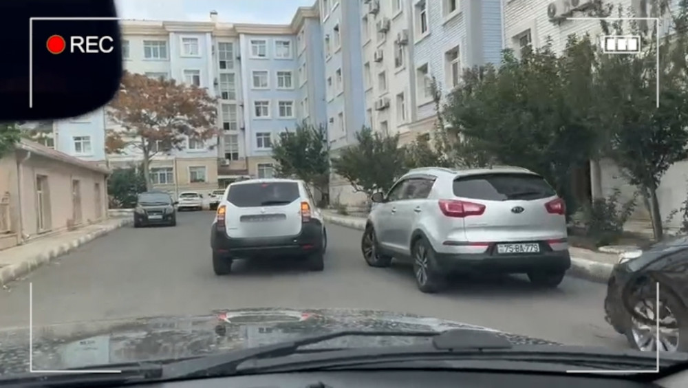 Naxçıvan polisi  tərəfindən narkotik tərkibli bitkilərin kultivasiyası ilə məşğul olan şəxs saxlanılıb<font color=red> - FOTOLAR</font>