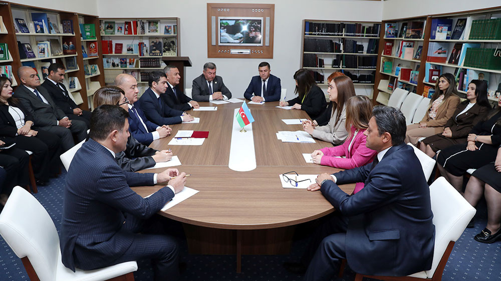 Naxçıvan şəhərində yerləşən Heydər Əliyev Muzeyində “Heydər Əliyev və Azərbaycanın yeni enerji strategiyası” bölməsinin açılışı olub <font color=red> - FOTOLAR</font>