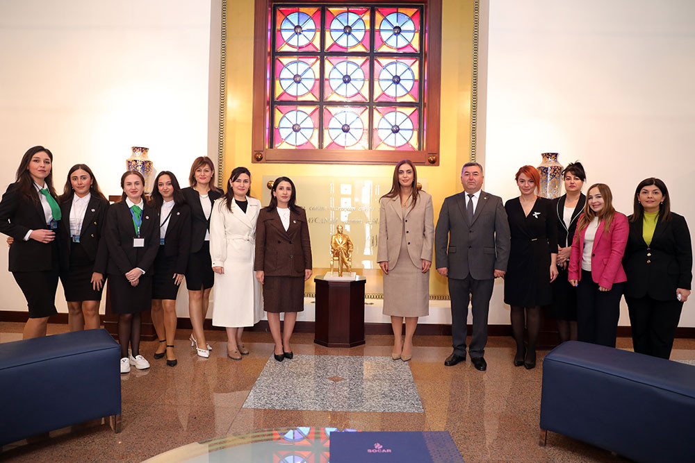 Naxçıvan şəhərində yerləşən Heydər Əliyev Muzeyində “Heydər Əliyev və Azərbaycanın yeni enerji strategiyası” bölməsinin açılışı olub <font color=red> - FOTOLAR</font>