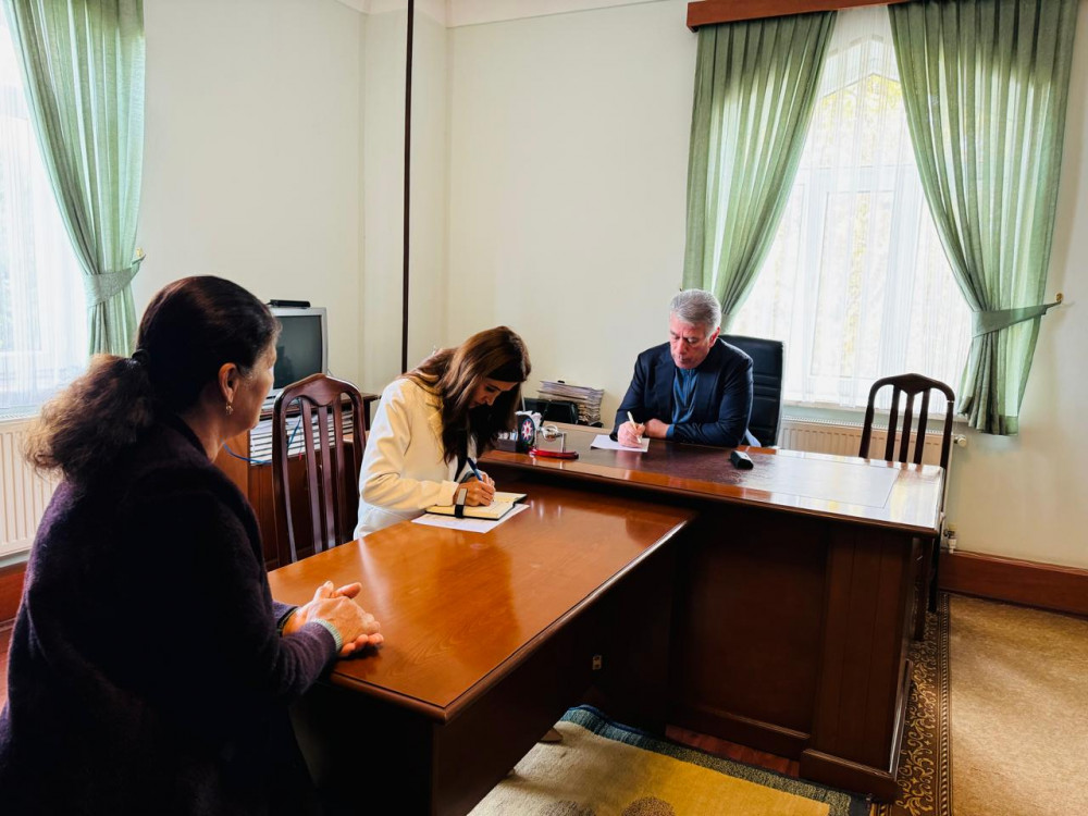 Naxçıvan Muxtar Respublikası Şərur rayonunda Milli Məclisin deputatı  Ziyafət Əsgərov vətəndaş qəbulu keçirib<font color=red> - FOTOLAR</font>