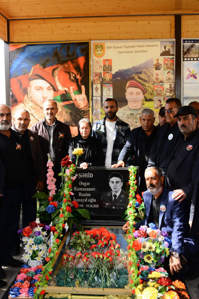 Vətən müharibəsi şəhidi Rasim Ramazanovun xatirəsi anılıb <font color=red> - FOTOLAR</font>