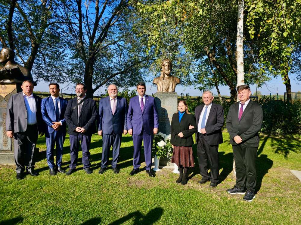 Naxçıvan Dövlət Universiteti ilə Con fon Neyman Universiteti arasında ikili diplom müqaviləsi imzalanıb<font color=red> - FOTOLAR</font>