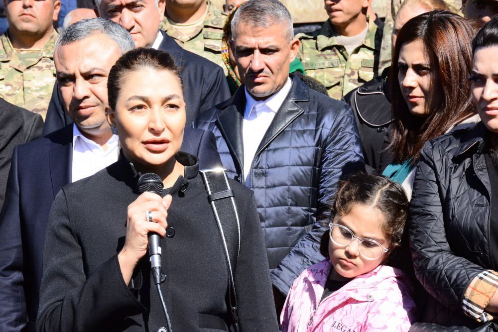 Şəhid leytenant Emin Sadiqovun xatirəsi anılıb<font color=red> - FOTOLAR</font>