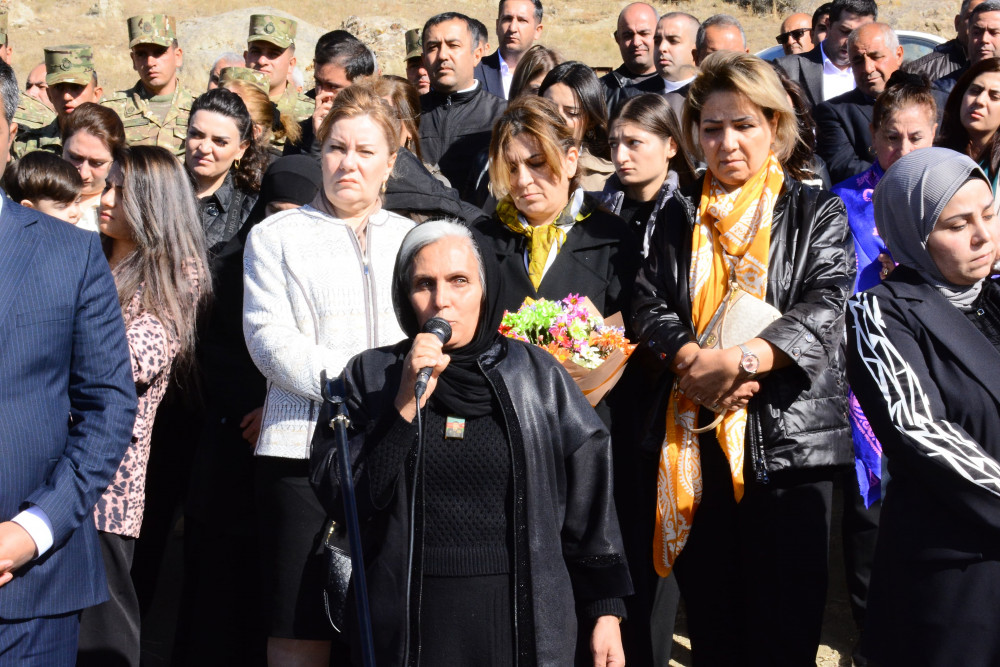 Şəhid leytenant Emin Sadiqovun xatirəsi anılıb<font color=red> - FOTOLAR</font>