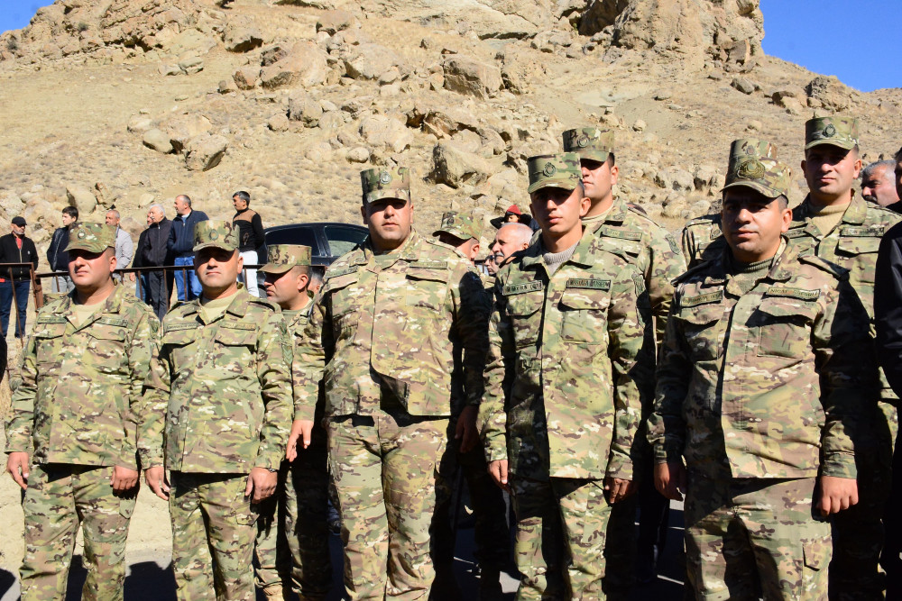 Şəhid leytenant Emin Sadiqovun xatirəsi anılıb<font color=red> - FOTOLAR</font>