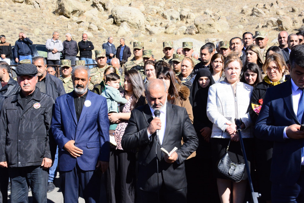 Şəhid leytenant Emin Sadiqovun xatirəsi anılıb<font color=red> - FOTOLAR</font>